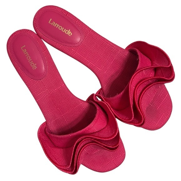Larroude Shoes - Larroudé Ivy Ruffle Flat Mule Pink Raffia Size 8